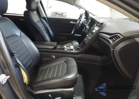 2018 Ford Fusion Se z USA, uszkodzony, nr VIN 3FA6P0H79JR104047